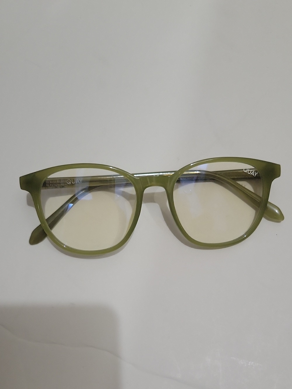 Quay Blueprint Olive Green‎ Frames NWOT Retro Minimalist Dark Academia